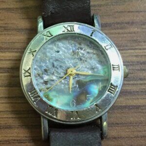 Vintage Azur Quartz Ladies Abalone Wrist Watch Made In Japan